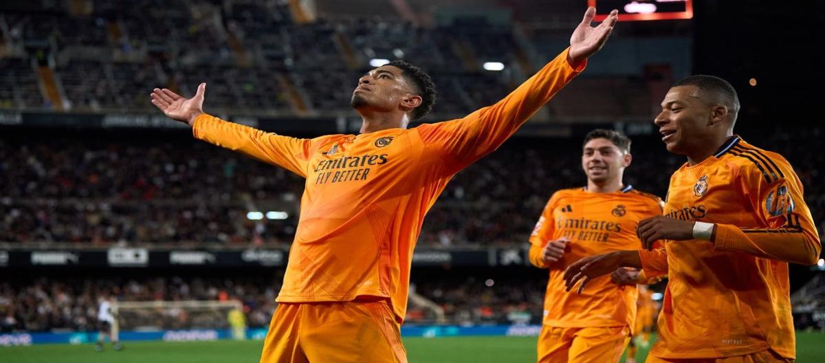 La Liga - Bellingham scores as Real Madrid beat Valencia 2-1