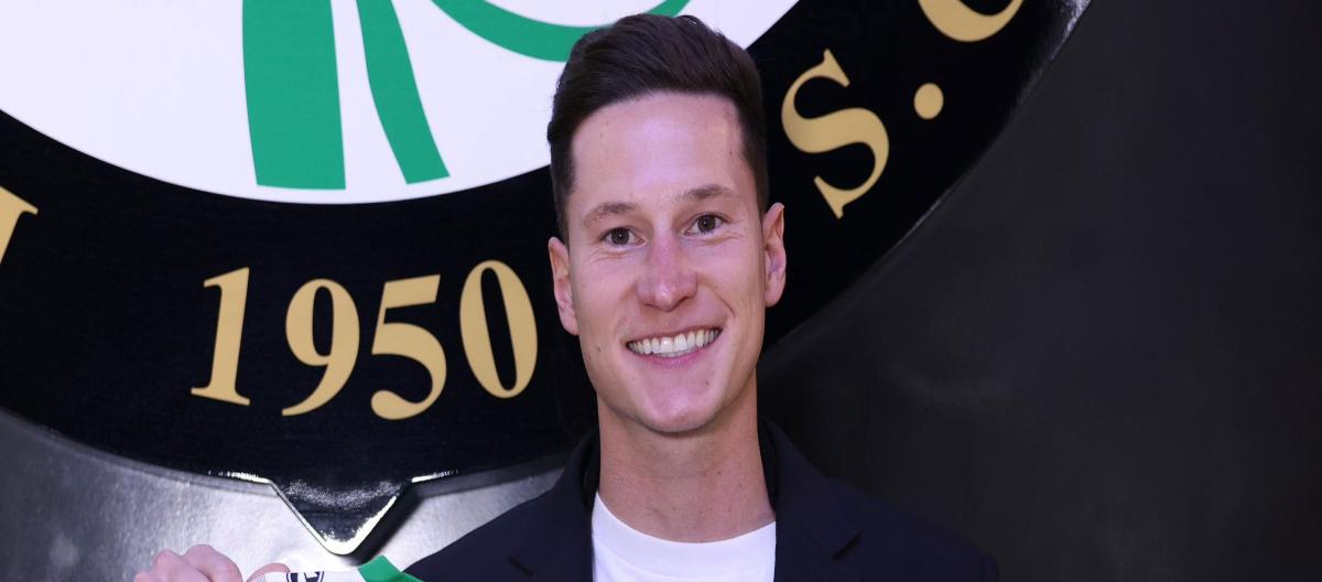 Al-Ahli completes contract extension with Germany international attacking midfielder Julian Draxler..