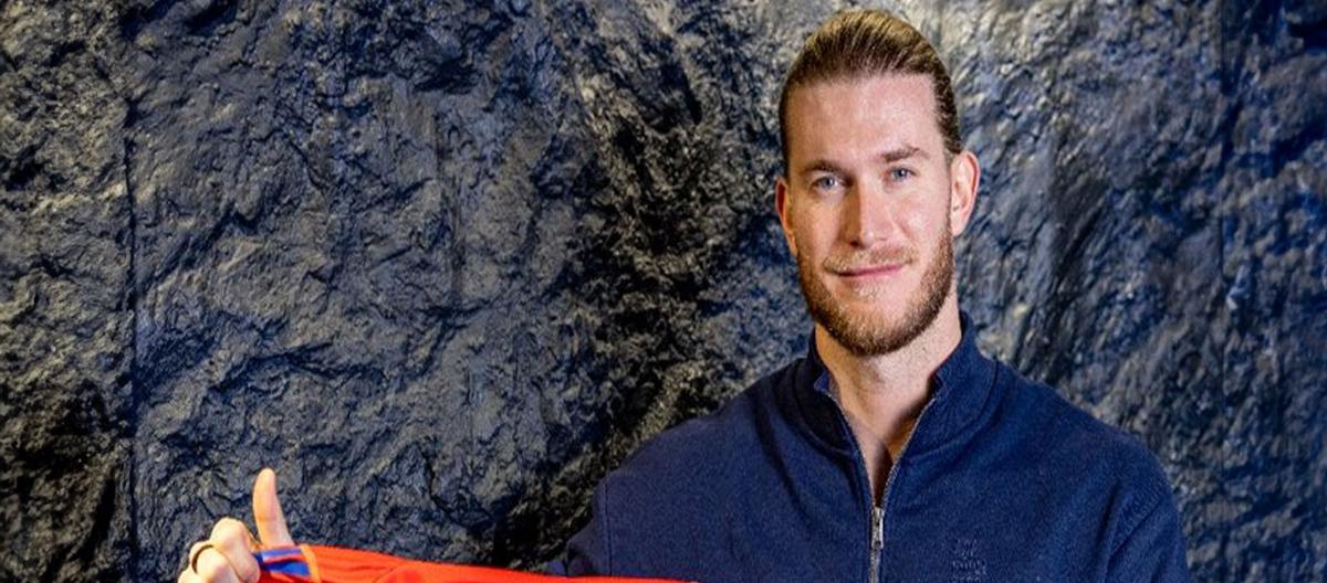 前利物浦德国籍门将洛里斯·卡里乌斯免签加盟沙尔克04..