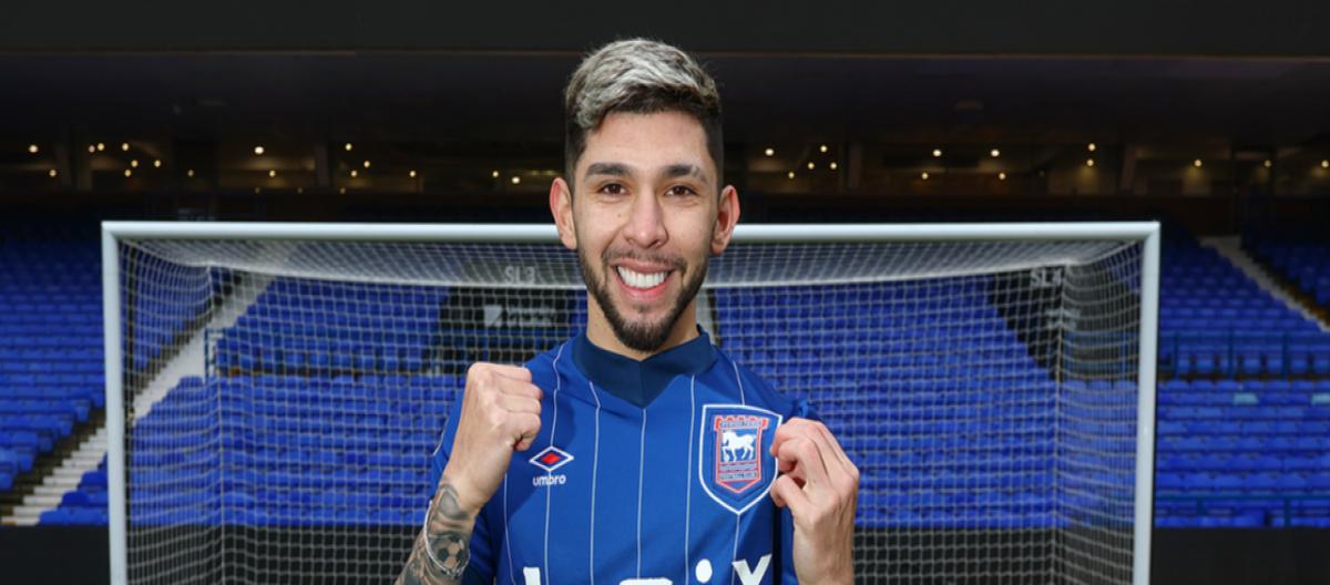 Brighton attacker Julio Enciso joins Ipswich Town on half-season loan
