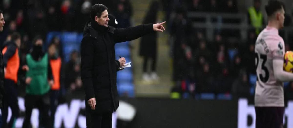 奥利弗·格拉斯纳认为球队在禁区内犯了太多错误 奥利弗·格拉斯纳认为球队在禁区内犯了太多错误