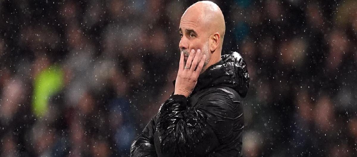 Neville believes Guardiola made a mistake in his line-up against Arsenal