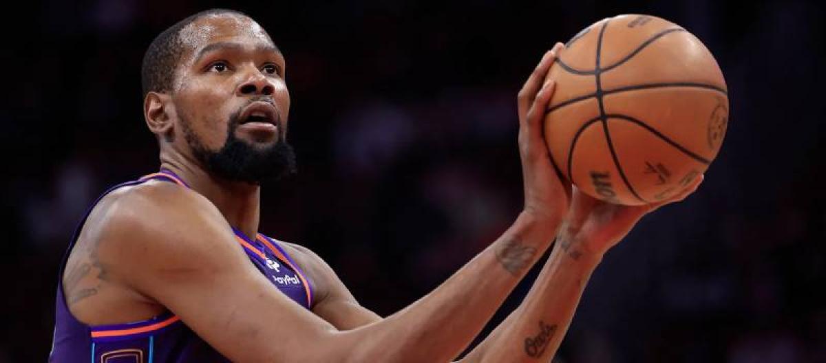 Kevin Durant achieves 30,000 points, becoming the 8th player in NBA history Kevin Durant achieves 30,000 points, becoming the 8th player in NBA history