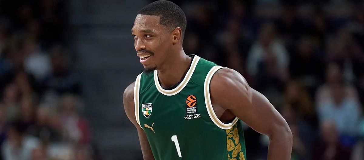 朗尼·沃克已与费城76人达成一份2年370万美元的合同