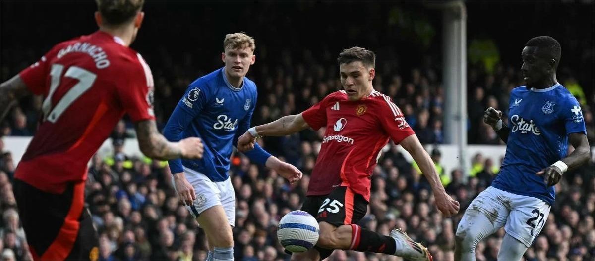 Premier League - Ugarte scores as Manchester United draws 2-2 with Everton