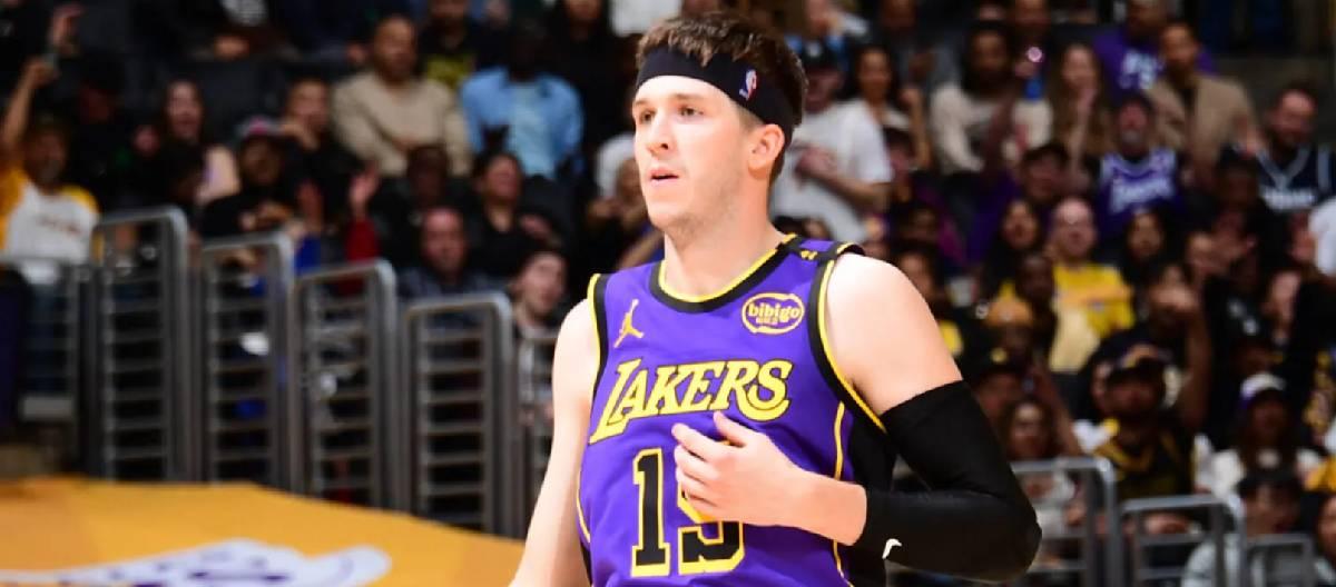 Austin Reaves out with right calf discomfort vs. Los Angeles Clippers