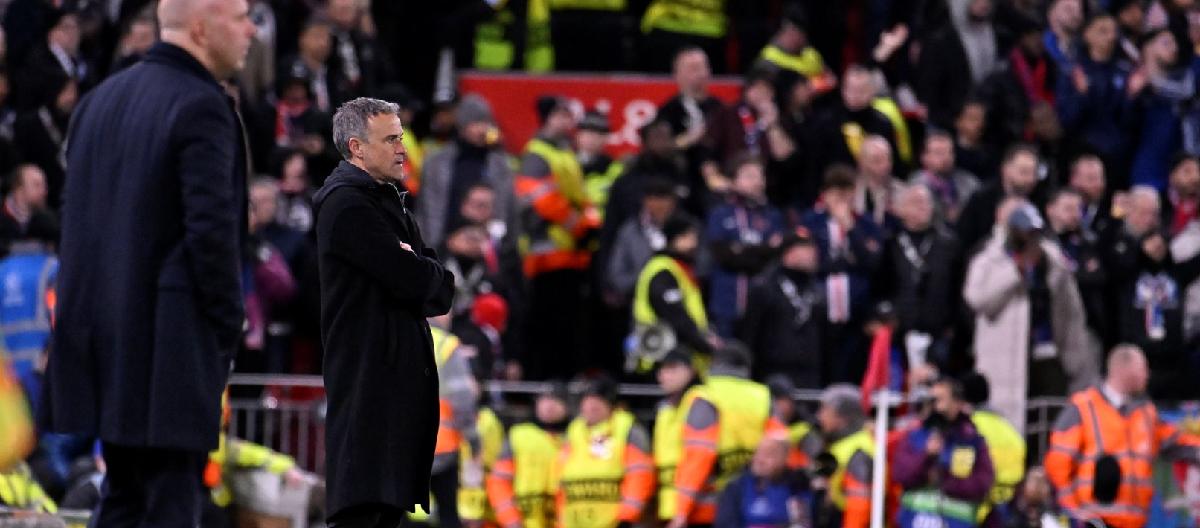 Luis Enrique praised the players' performance and said the win was a special moment for the team