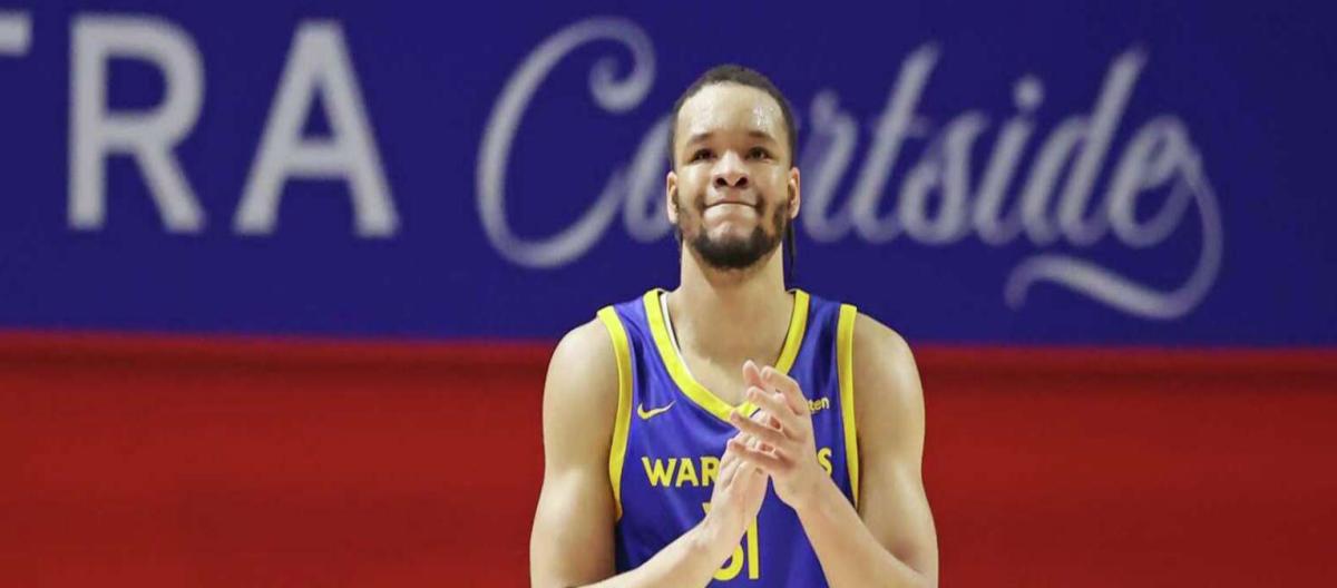 Charania: Warriors have signed 25-year-old wing Kevin Knox until the end of this season