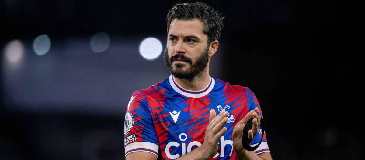 Crystal Palace player James Tomkins announces retirement