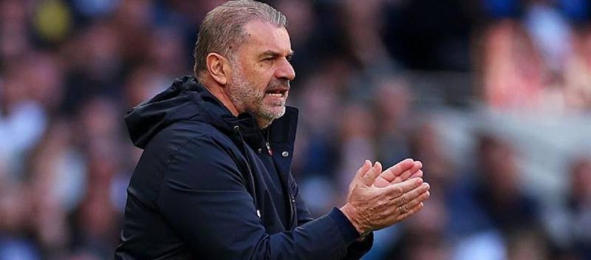 波斯特科格鲁赞扬热刺球员在比赛上半场的表现