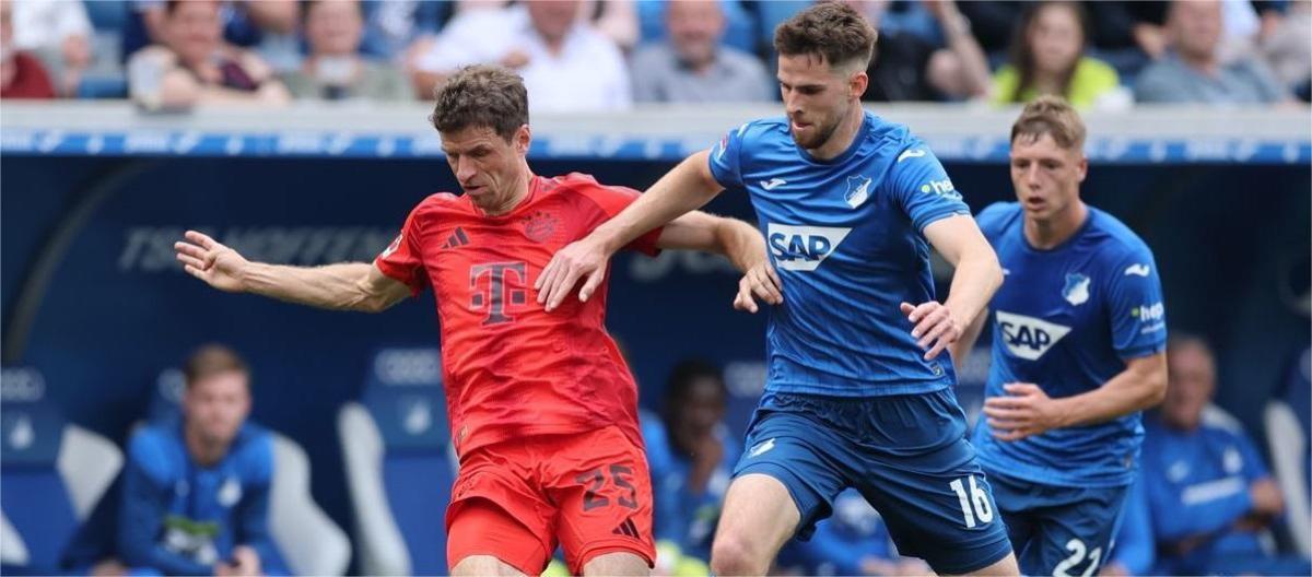 德首联赛——凯恩破门　拜仁慕尼黑4比0完胜霍芬海姆