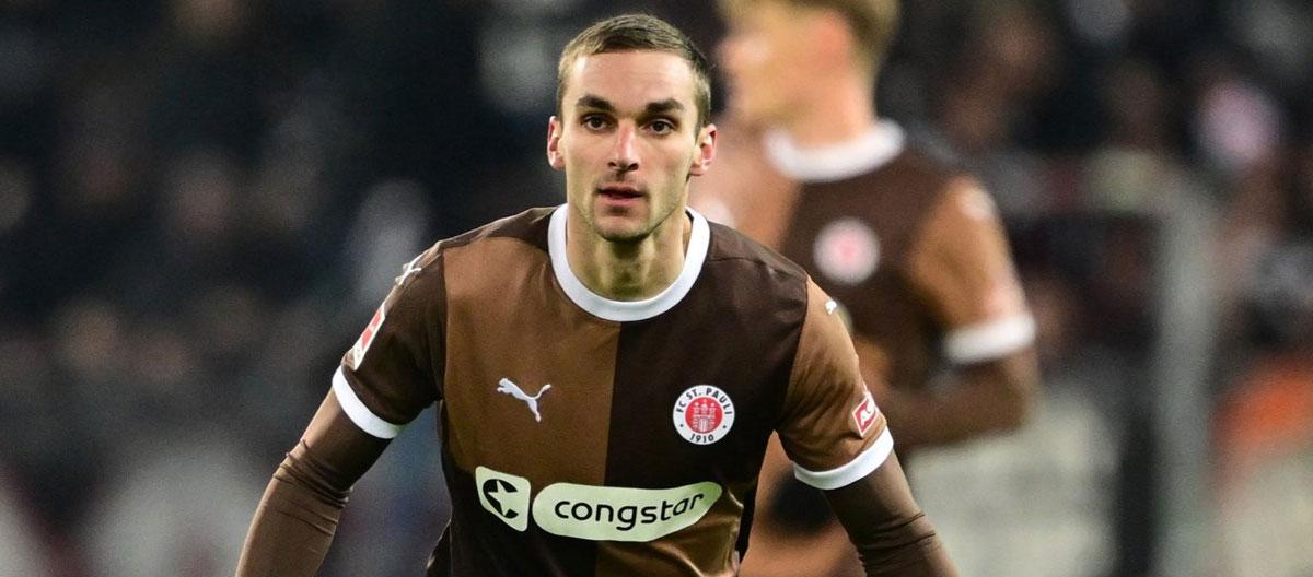 St. Pauli extends New York City's American international defensive midfielder James Sands for another season..