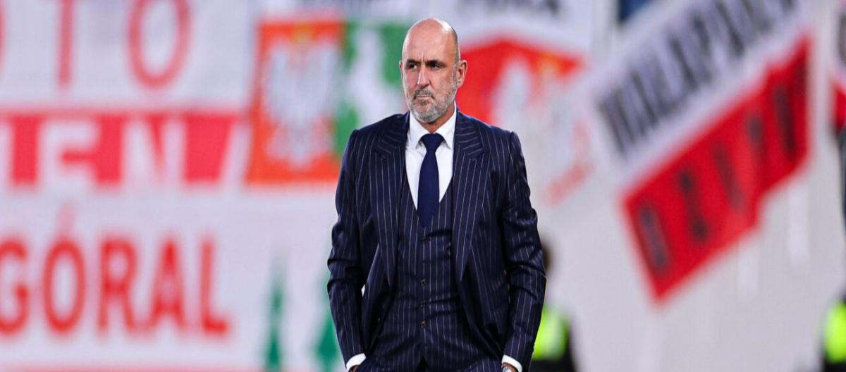 Poland coach Probiez officially sacked due to dismissal of Lewandowski's captaincy