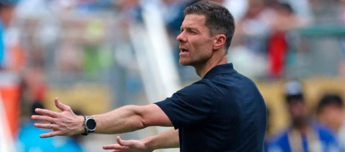 哈维·阿隆索盛赞皇家马德里展现纪律与牺牲精神