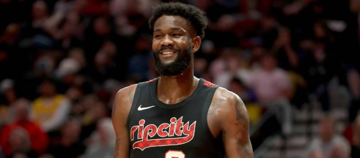 中锋德安德烈·艾顿即将加盟洛杉矶湖人