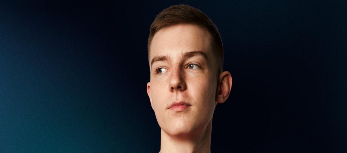 HLTV：OG下放步枪手Buzz至替补席，并物色其替代人选