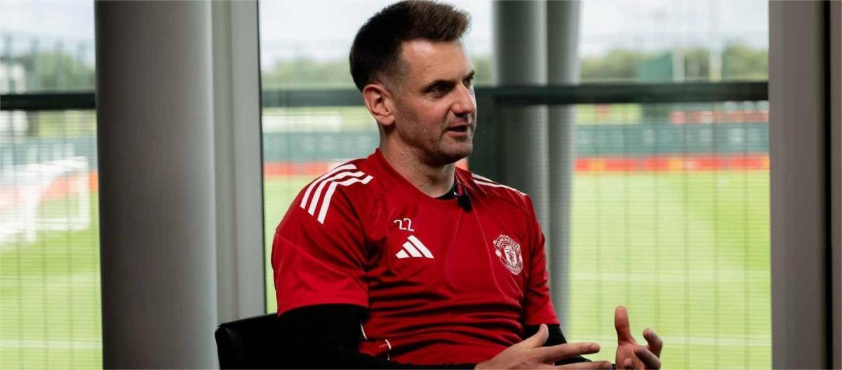 Manchester United goalkeeper Tom Heaton eyeing a chance to play