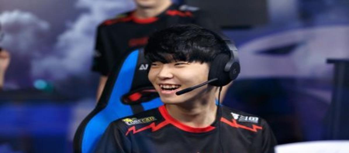 Foxy Chovy fever is back, Chovy's championship commemorative emoticon sparks heated discussion among players