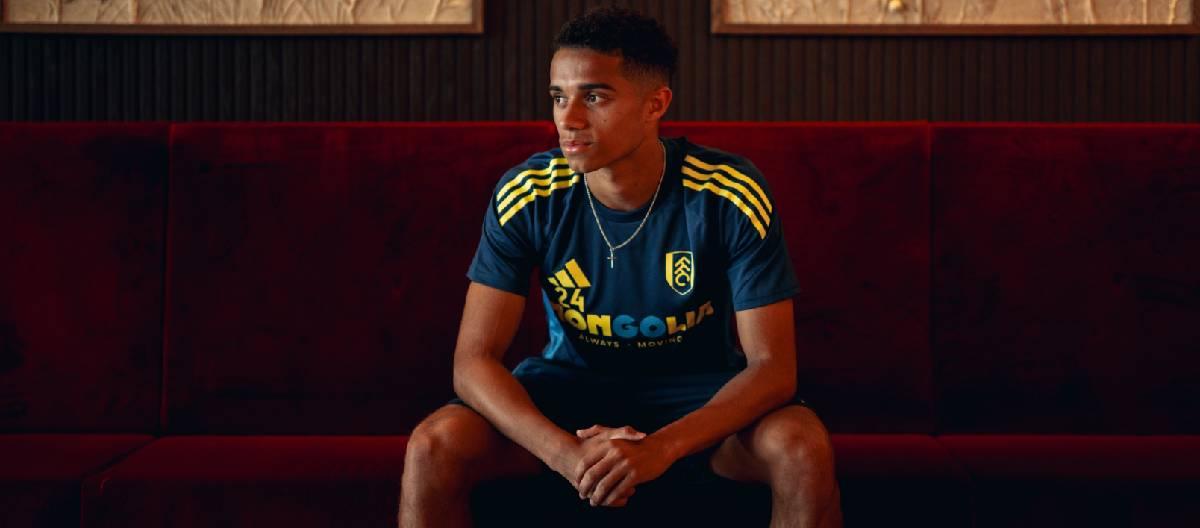 Joshua King extends contract with Fulham and will continue to play for the club for another 4 years