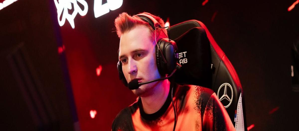 FNC official: Humanoid transferred to the bench, former T1 second team mid laner Poby officially joined