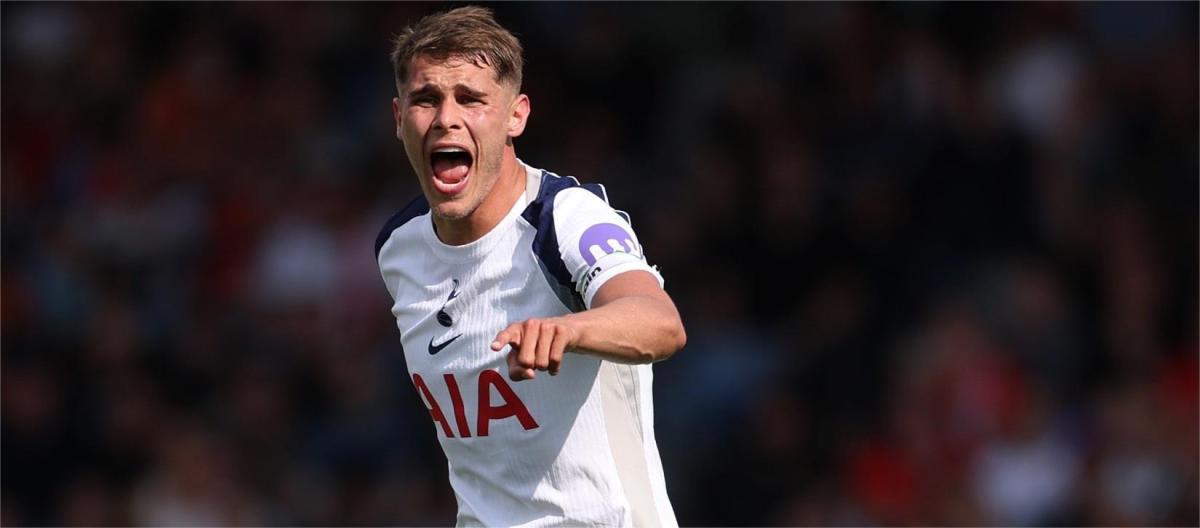 Tottenham will face Arsenal in a friendly match and Van der Ven hopes to start the new season with better results