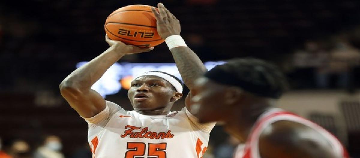 Kings sign former Hawks guard Plowden to two-way contract, ushering in new opportunities