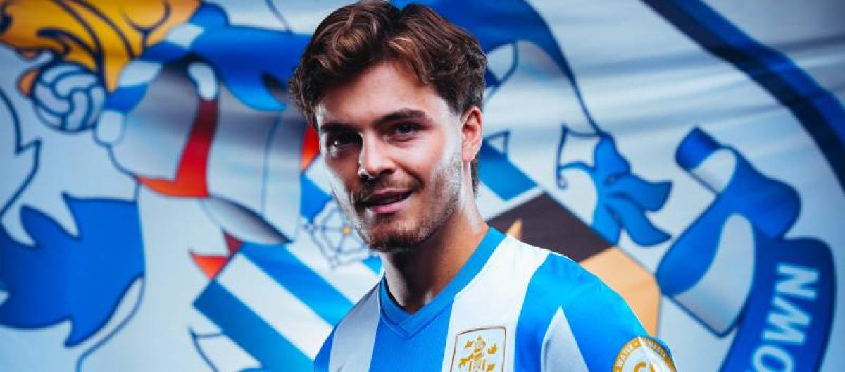 Chelsea youngster Leo Castleday joins Huddersfield Town on loan