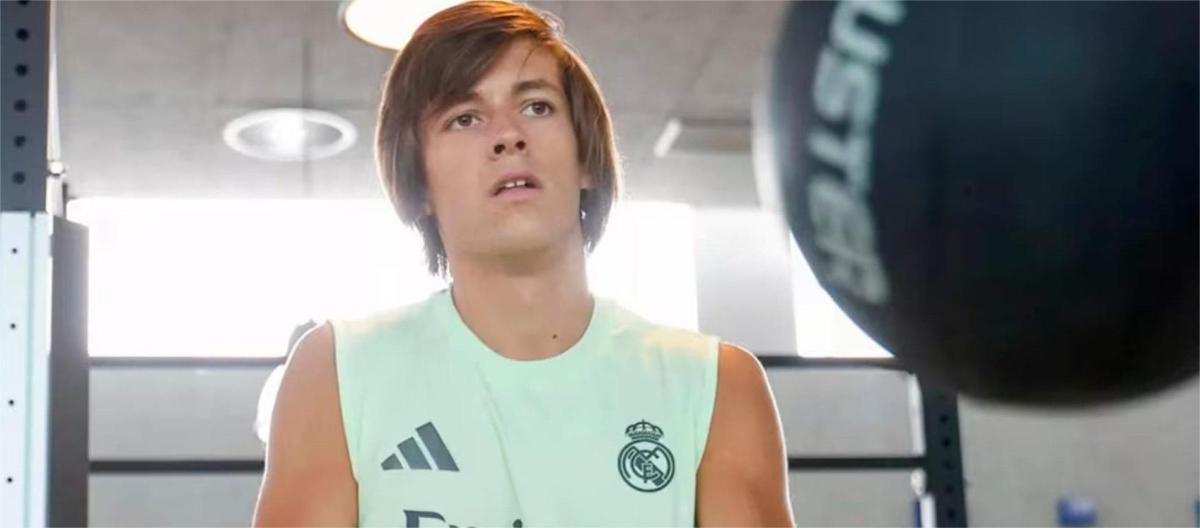 战术理念非常清晰　卡雷拉斯称哈维·阿隆索是充满激情的主帅