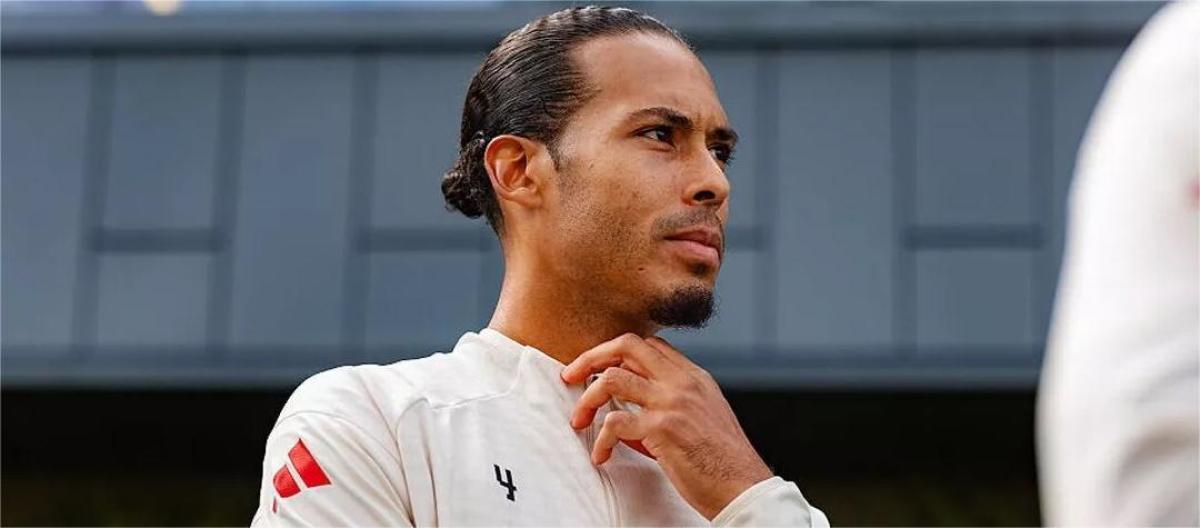 展望新赛季　范迪克强调无论日子好坏都要互相支持