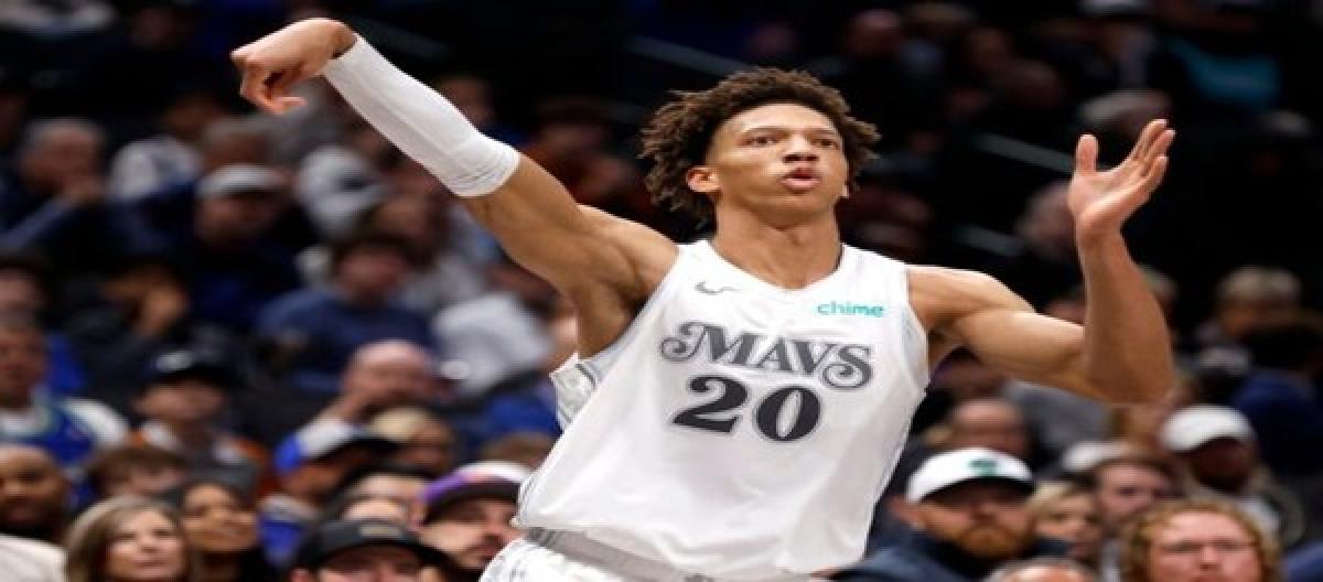 Nuggets sign former Mavericks forward Edwards to strengthen frontcourt