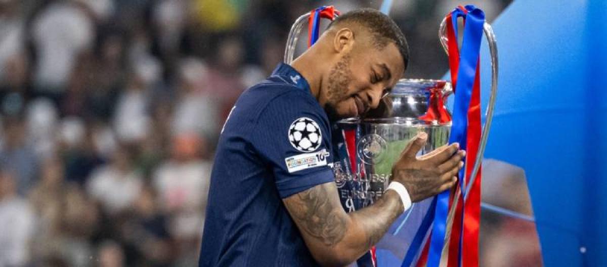 Kimpembe bids farewell to Paris Saint-Germain after 20 years of youth and moves to Qatar SC