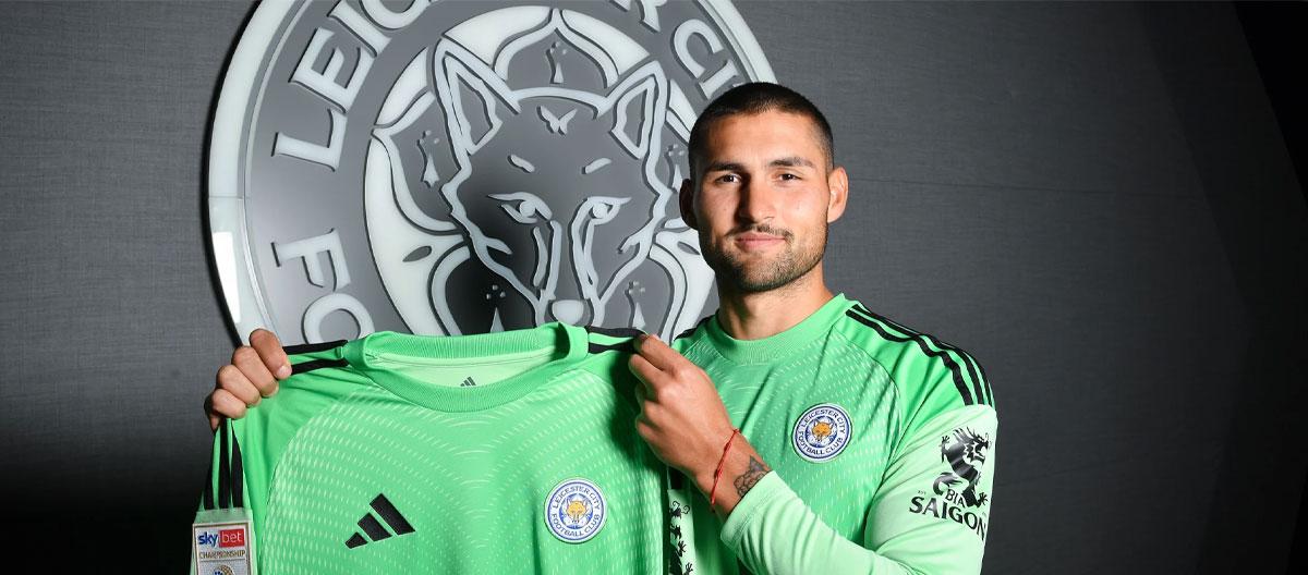 Real Betis' Spanish goalkeeper Fran Vieites joins Real Betis on a free transfer..