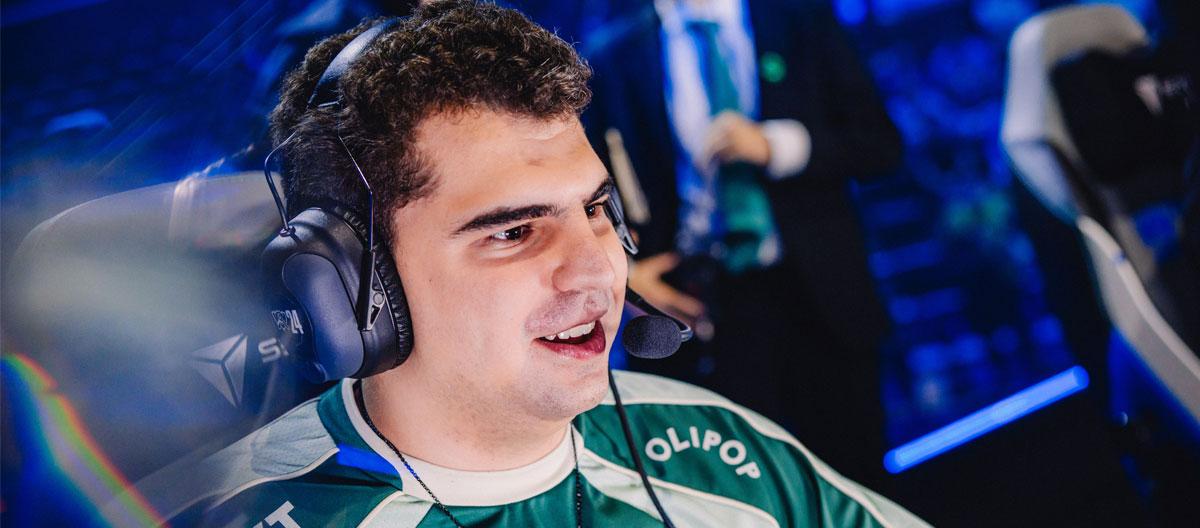 League of Legends: FlyQuest suspends top laner Bwipo for making sexist comments during livestream..