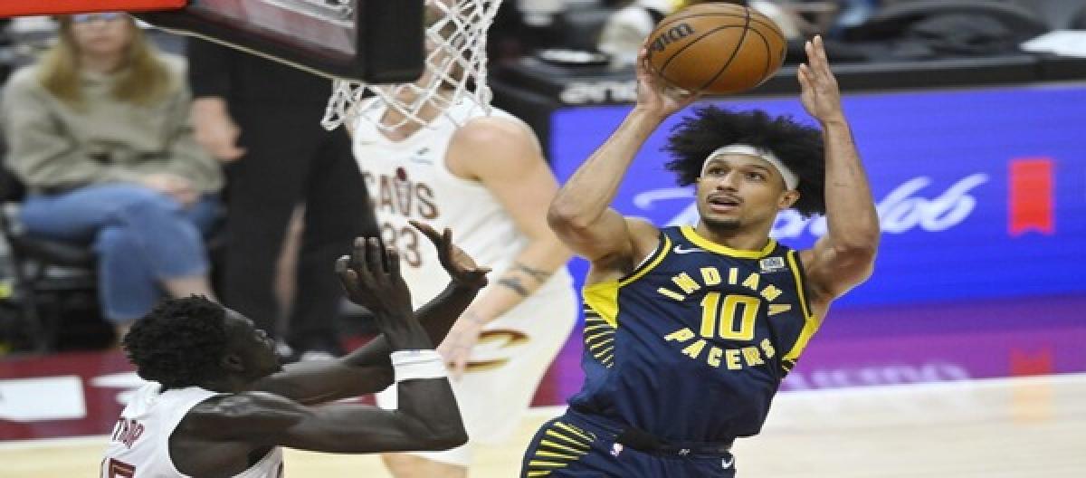 The Celtics officially announced the addition of former Pacers forward Brown