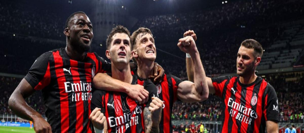 Serie A-Pulisic scored a goal and assisted as 10-man AC Milan defeated Napoli 2-1