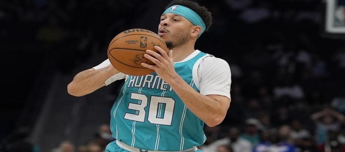 双库里同场！勇士豪阵震撼全联盟