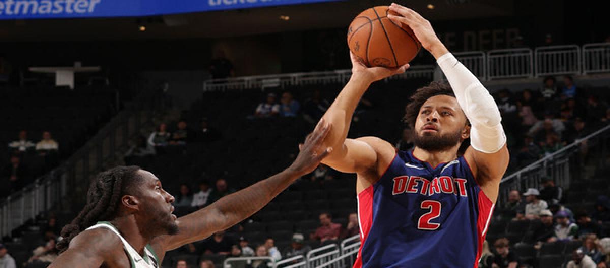 Cunningham scores 26 points as Bucks edge out Pistons 117-111