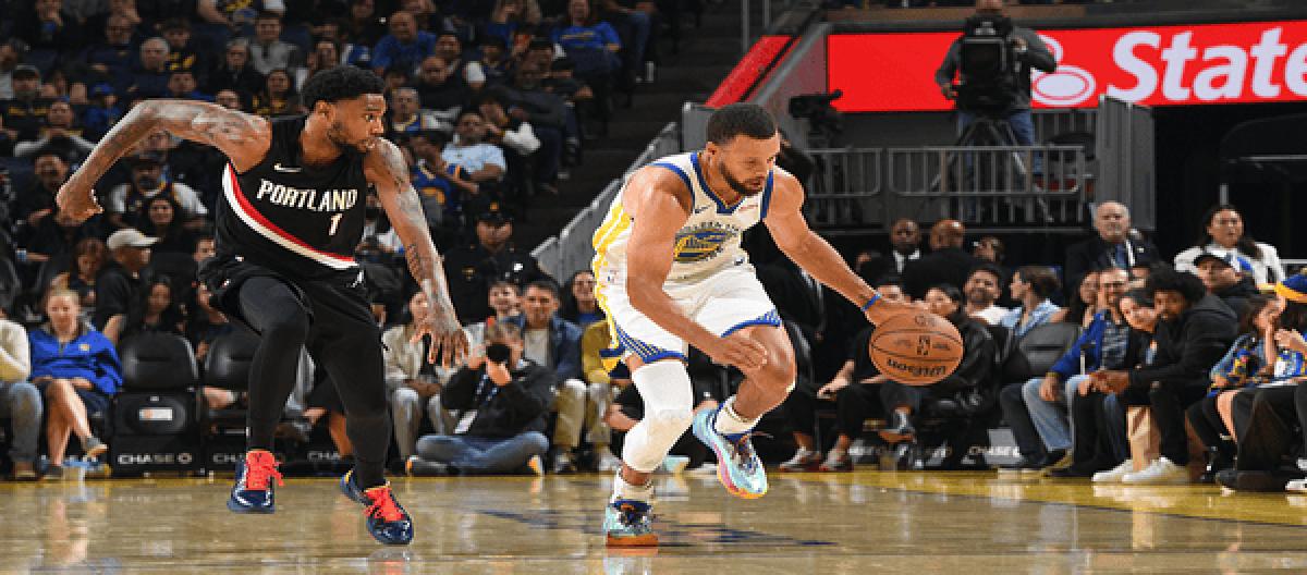 The Warriors came back from behind to defeat the Trail Blazers 129-123 in the final quarter, but Yang Hansen fouled out early.