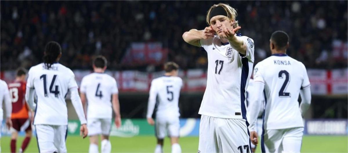 戈登很开心见到英格兰的默契达到效果