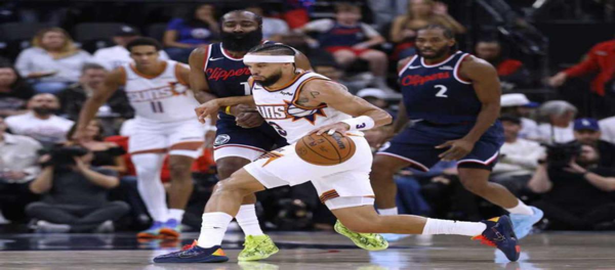 Harden and Leonard team up to lead the Clippers to a 129-102 victory over the Suns.