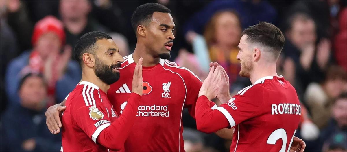 Premier League – Salah scores as Liverpool beat Aston Villa 2-0