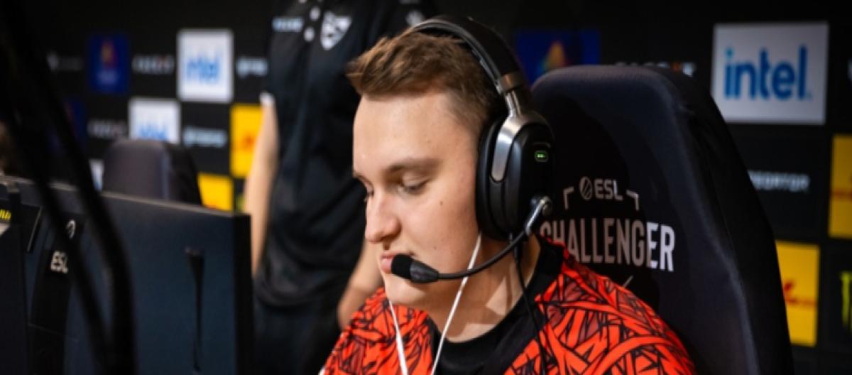 ESC Official Announcement: Effective immediately, we are parting ways with our CS2 teams.