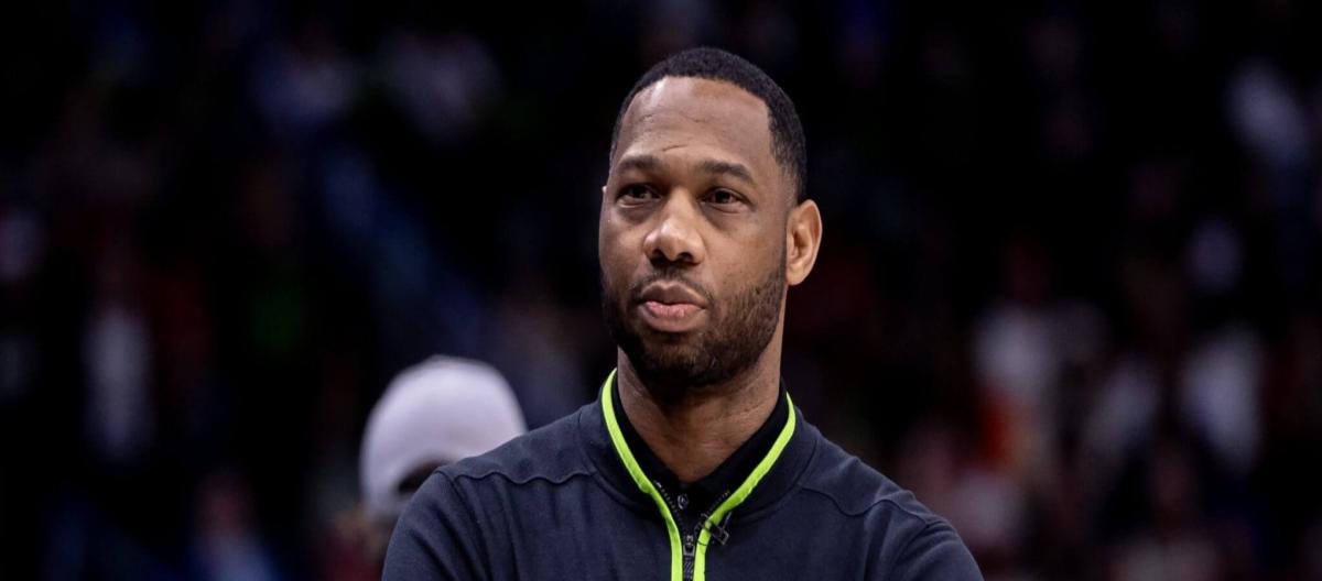 官方：鹈鹕主帅威利·格林正式下课，詹姆斯·博雷戈将任临时教练