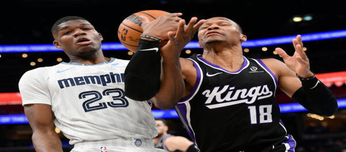 Aldama scored 29 points as the Grizzlies defeated the Kings 137-96.
