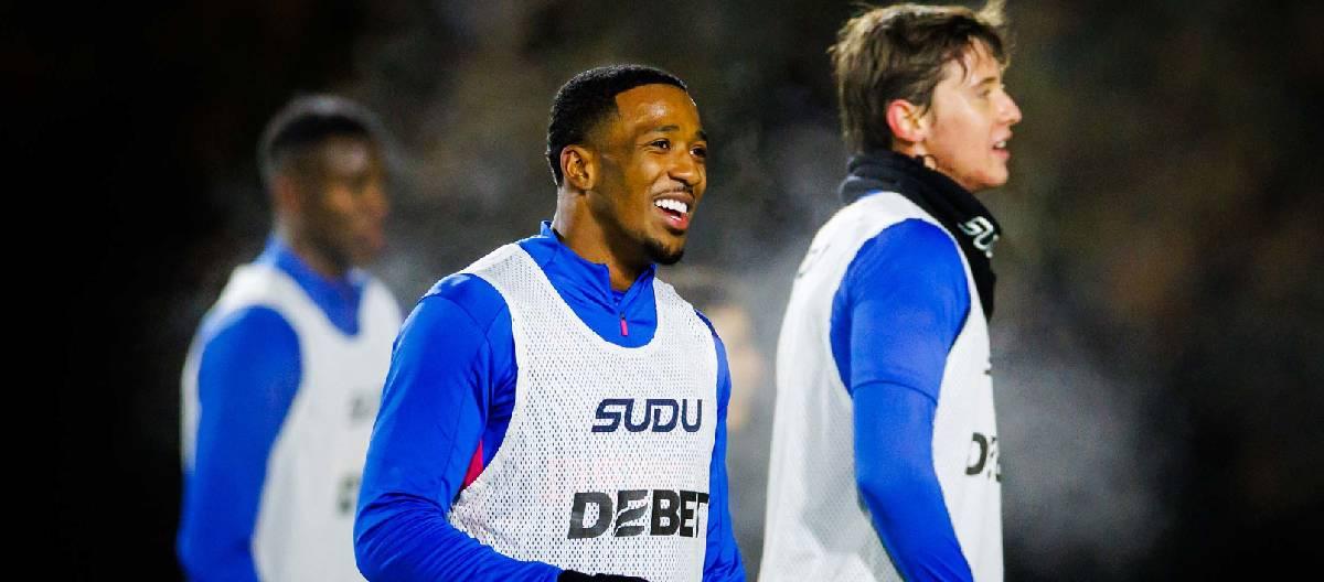 Jackson Chadowski believes the team still needs to demonstrate stronger team chemistry at certain moments during the game.