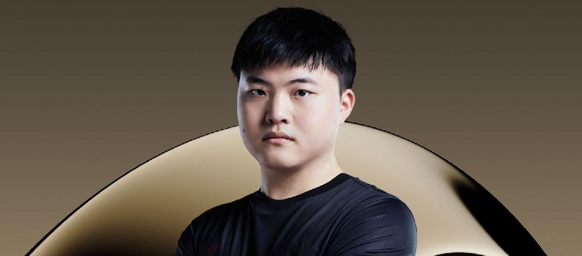 League of Legends: During this extraordinary period in the LPL region, Uzi's every move is under constant scrutiny.