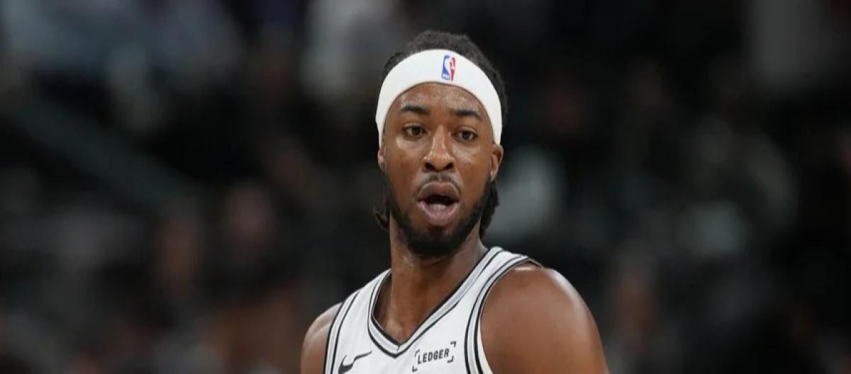 Official: The Spurs have waived Kyle Mangas and signed Stanley Ulmud to a two-way contract.