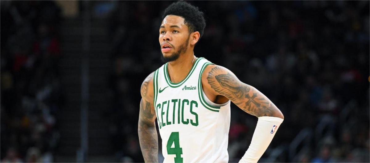 凯尔特人战胜步行者　乔·马兹拉称赞安芬利·西蒙斯的爆发力帮助了球队