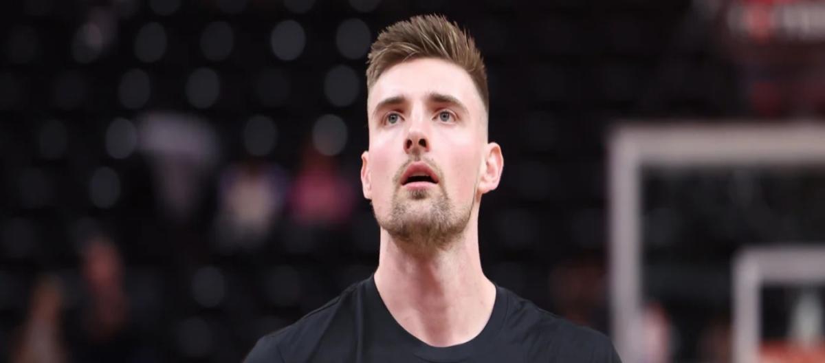 Official: The Pacers have signed 27-year-old center Micah Porter, and waived Wesley Matthews and James Wiseman.