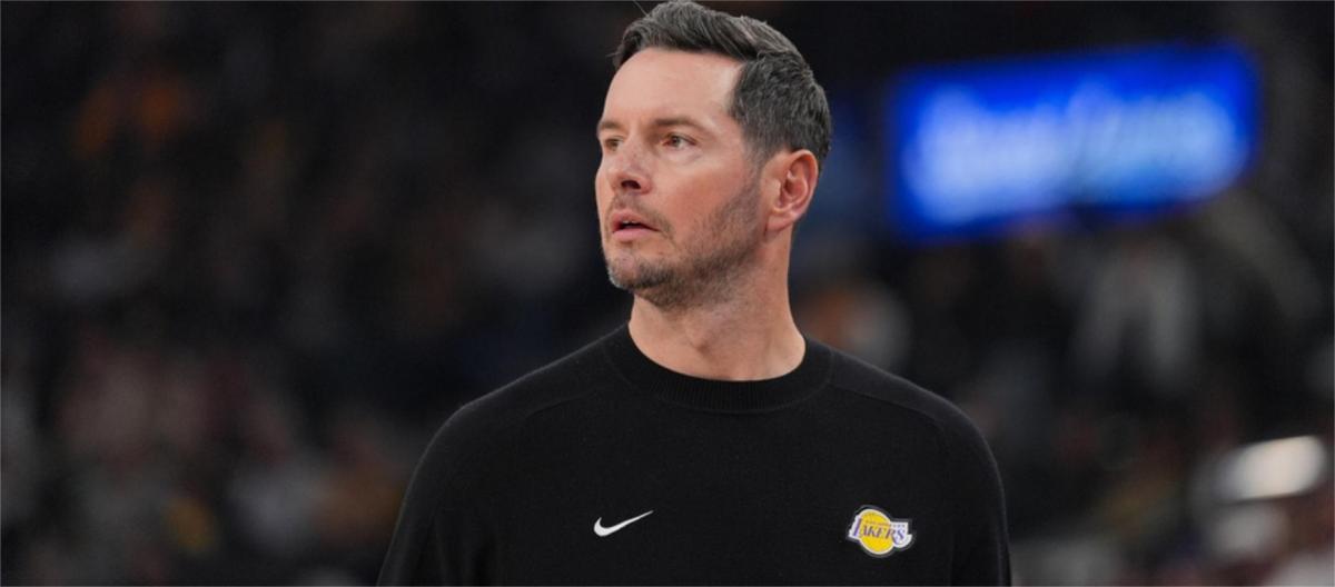 Lakers suffered a crushing defeat to Rockets; Redick stated that he will employ different training methods to prepare for future games.